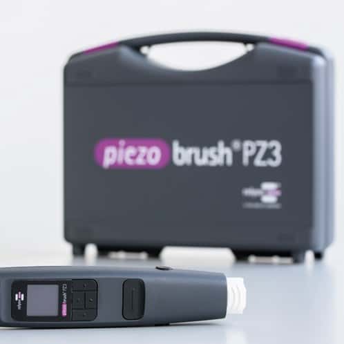 piezobrush® PZ3 with case