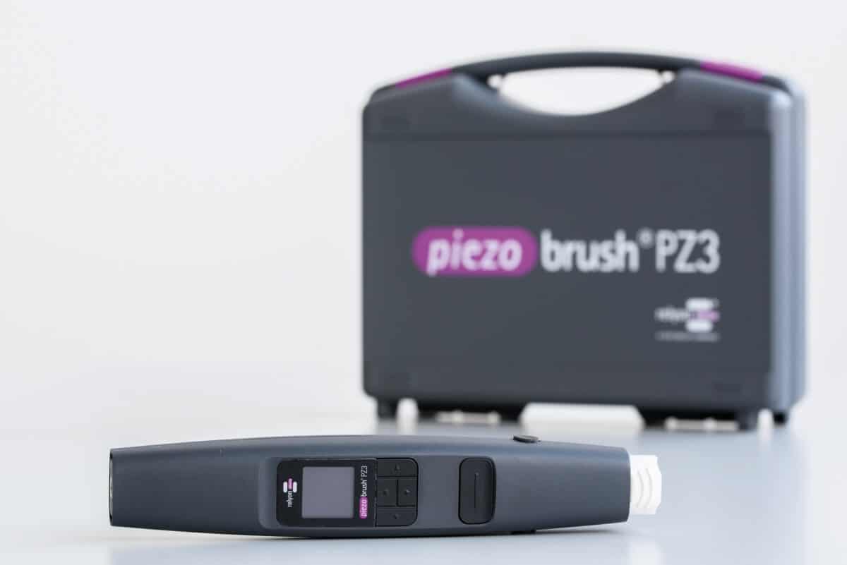 piezobrush® PZ3 mit Koffer